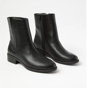 Loft Black Flat Ankle Boots Size 8 Regular